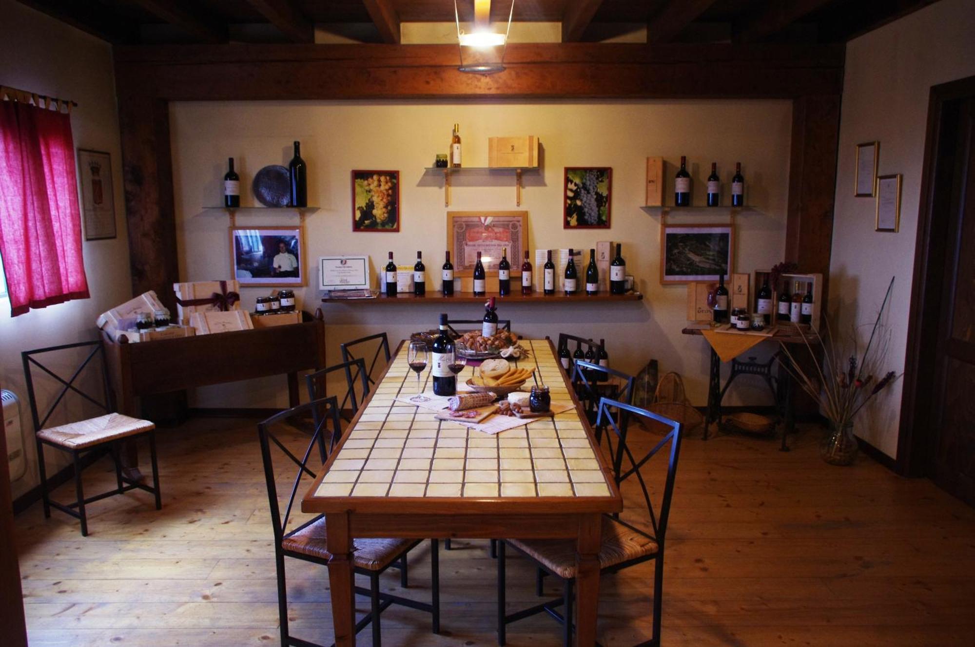 Cascina Bertolotto Wine Farm stay Spigno Monferrato